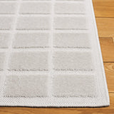 Safavieh Stella 4'-0" x 6'-0" Rug in Ivory