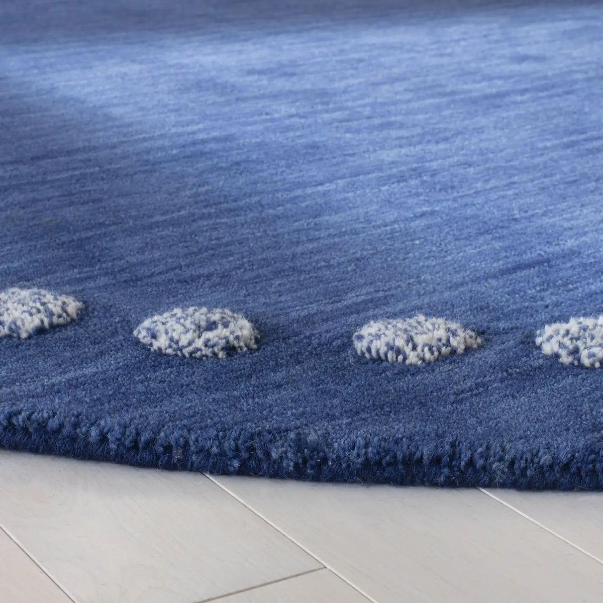 Safavieh Safavieh Kids 5'-0" x 5'-0" Rug in Navy