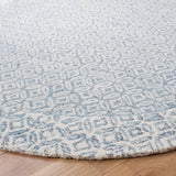 Safavieh Abstract 6'-0" x 6'-0" Rug in Blue / Ivory