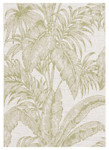 Safavieh Courtyard 4'-0" x 5'-7" Rug in Ivory / Green