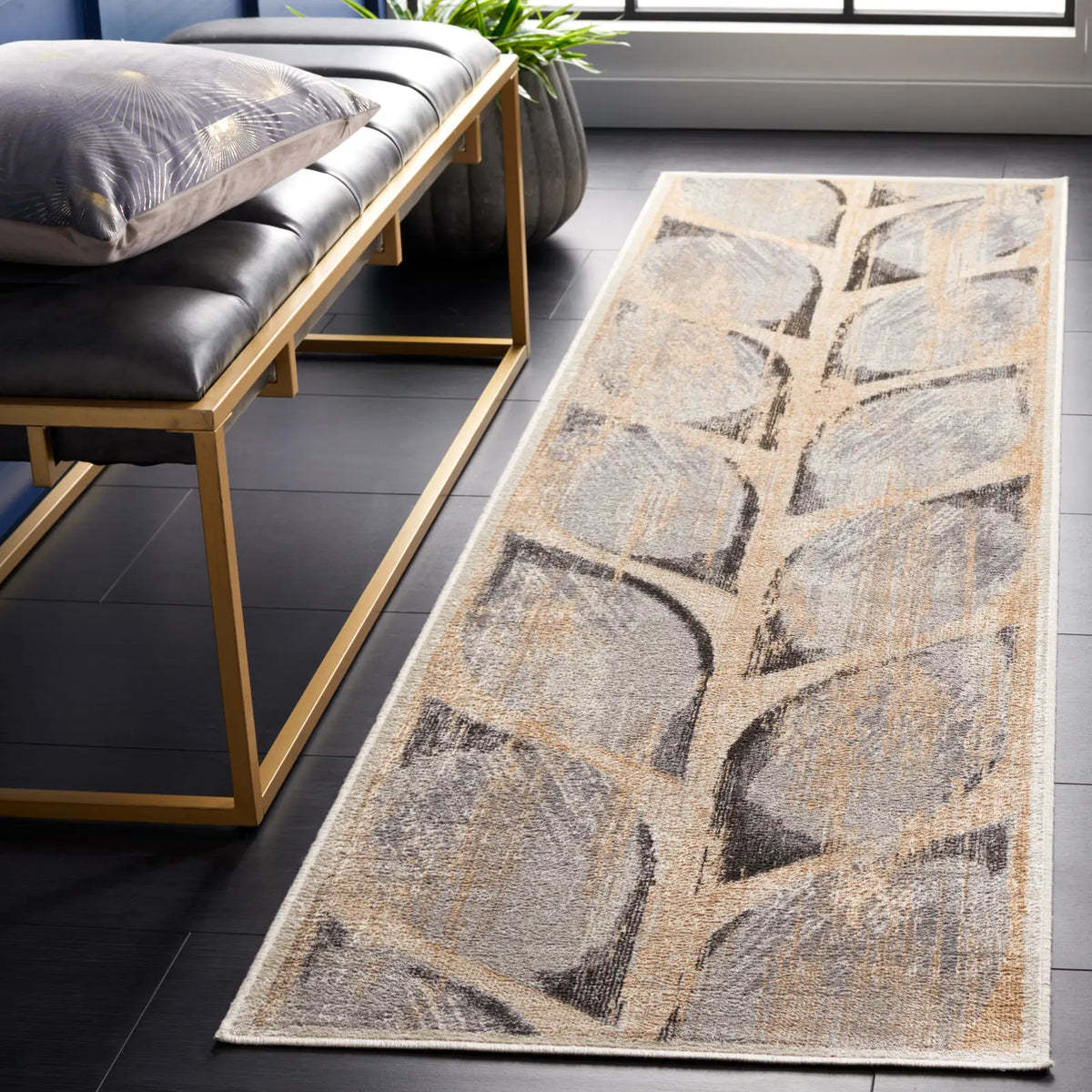 Safavieh Atlas 2'-2" x 7'-0" Rug in Charcoal / Grey