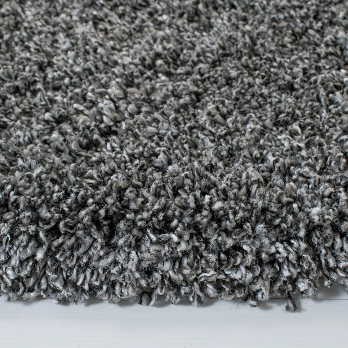 Safavieh Evolution Shag 500 6'-7" x 6'-7" Rug in Dark Grey