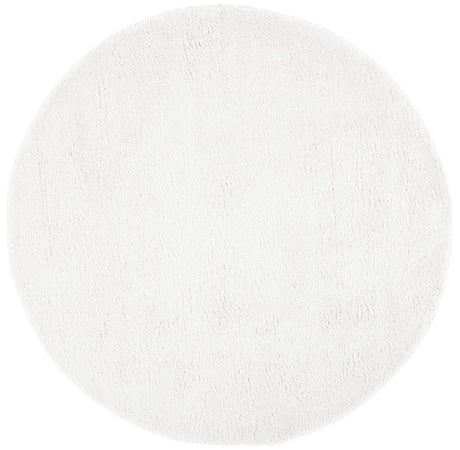 Safavieh Decora Shaggy 6'-7" x 6'-7" Rug in Ivory