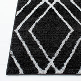 Safavieh Adirondack 4'-0" x 6'-0" Rug in Black / Light Grey
