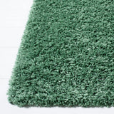 Safavieh Venus Shag 500 4'-0" x 6'-0" Rug in Green
