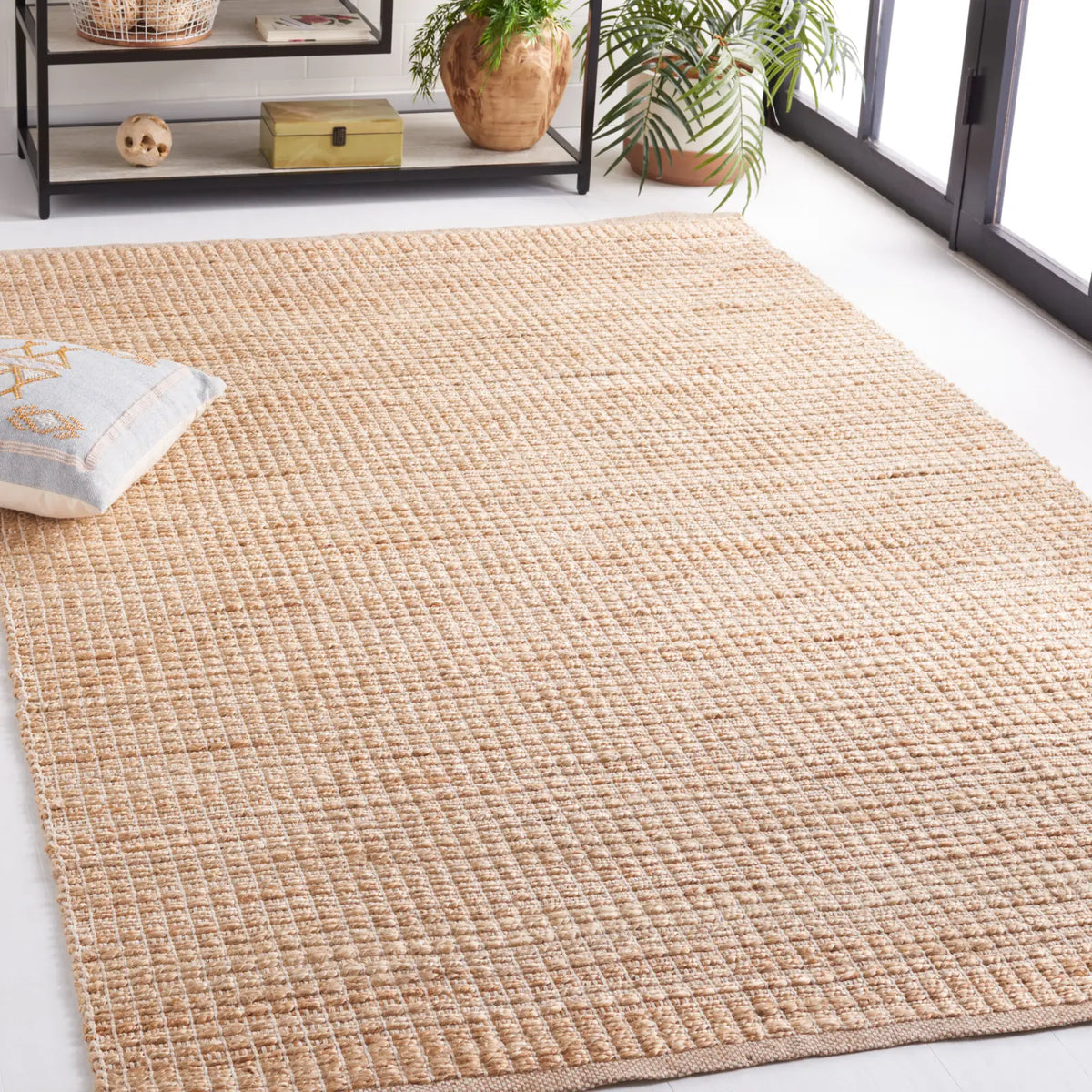 Safavieh Natural Fiber 4'-0" x 6'-0" Rug in Natural / Beige