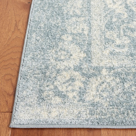 Safavieh Adirondack 5'-1" x 7'-6" Rug in Slate / Ivory