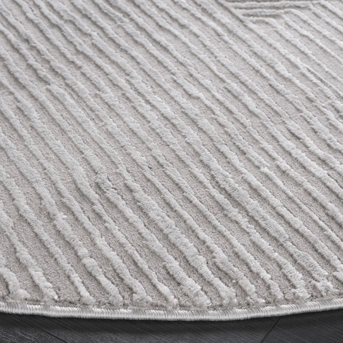 Safavieh Saylor 100 6'-3" x 6'-3" Rug in Grey