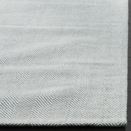Safavieh Marbella 5'-0" x 8'-0" Rug in Light Blue