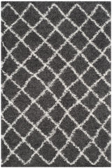 Safavieh Sgd-Dallas Shag 4'-0" x 6'-0" Rug in Dark Grey / Ivory