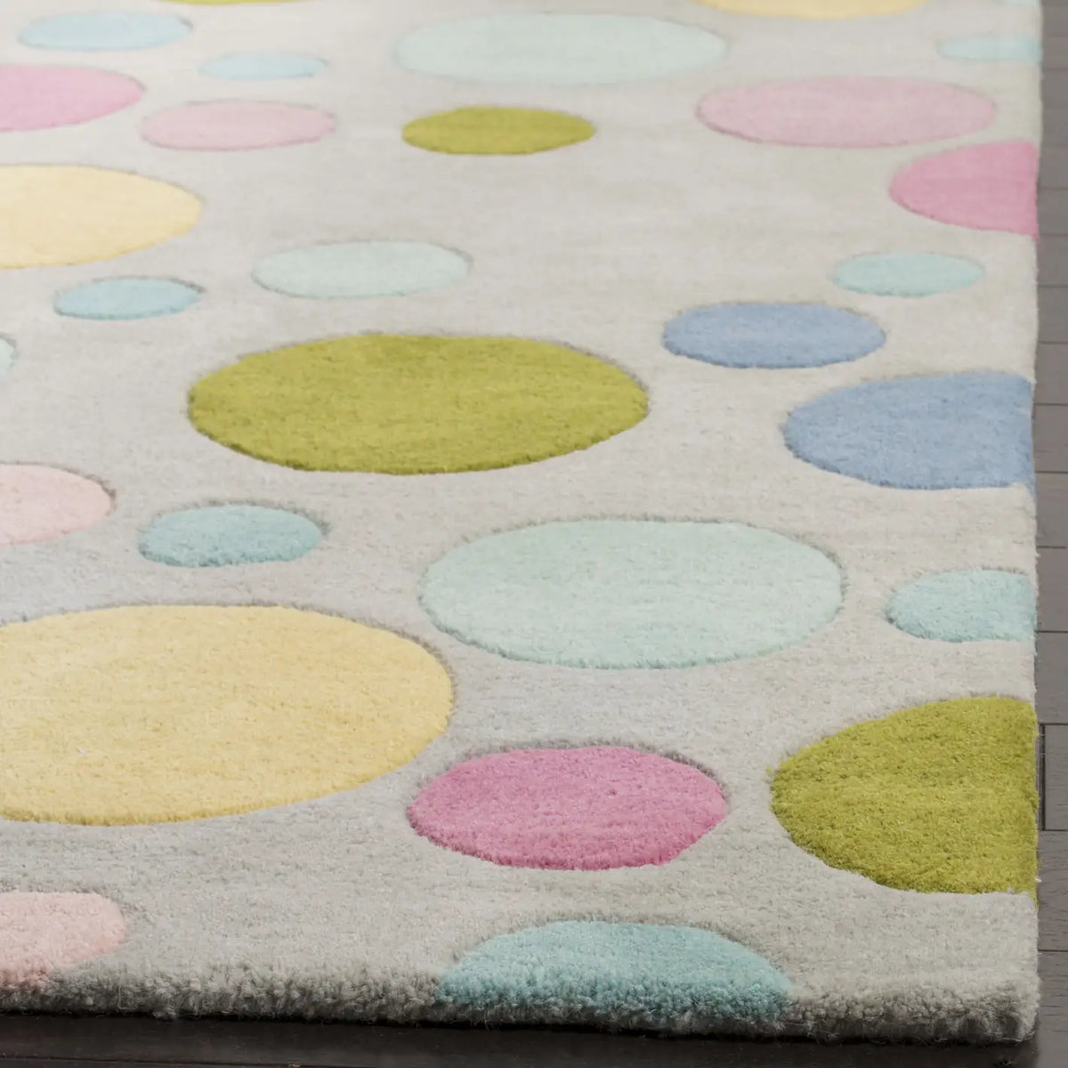 Safavieh Soho 3'-6" x 5'-6" Rug in Grey / Multi