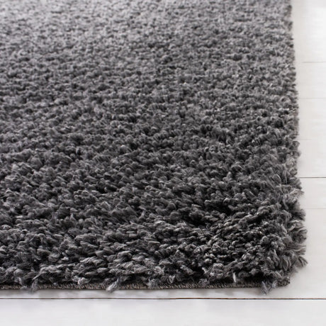 Safavieh August Shag 5'-3" x 7'-6" Rug in Charcoal