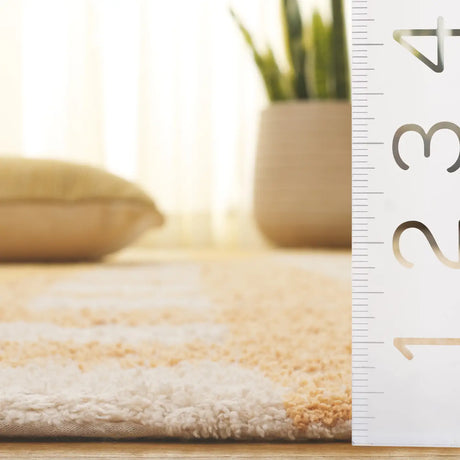Safavieh Easy Care 4'-0" x 6'-0" Rug in Ivory / Gold