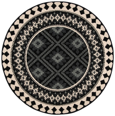 Safavieh Veranda 6'-7" x 6'-7" Rug in Black / Creme
