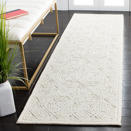 Safavieh Textural 2'-3" x 10'-0" Rug in Ivory