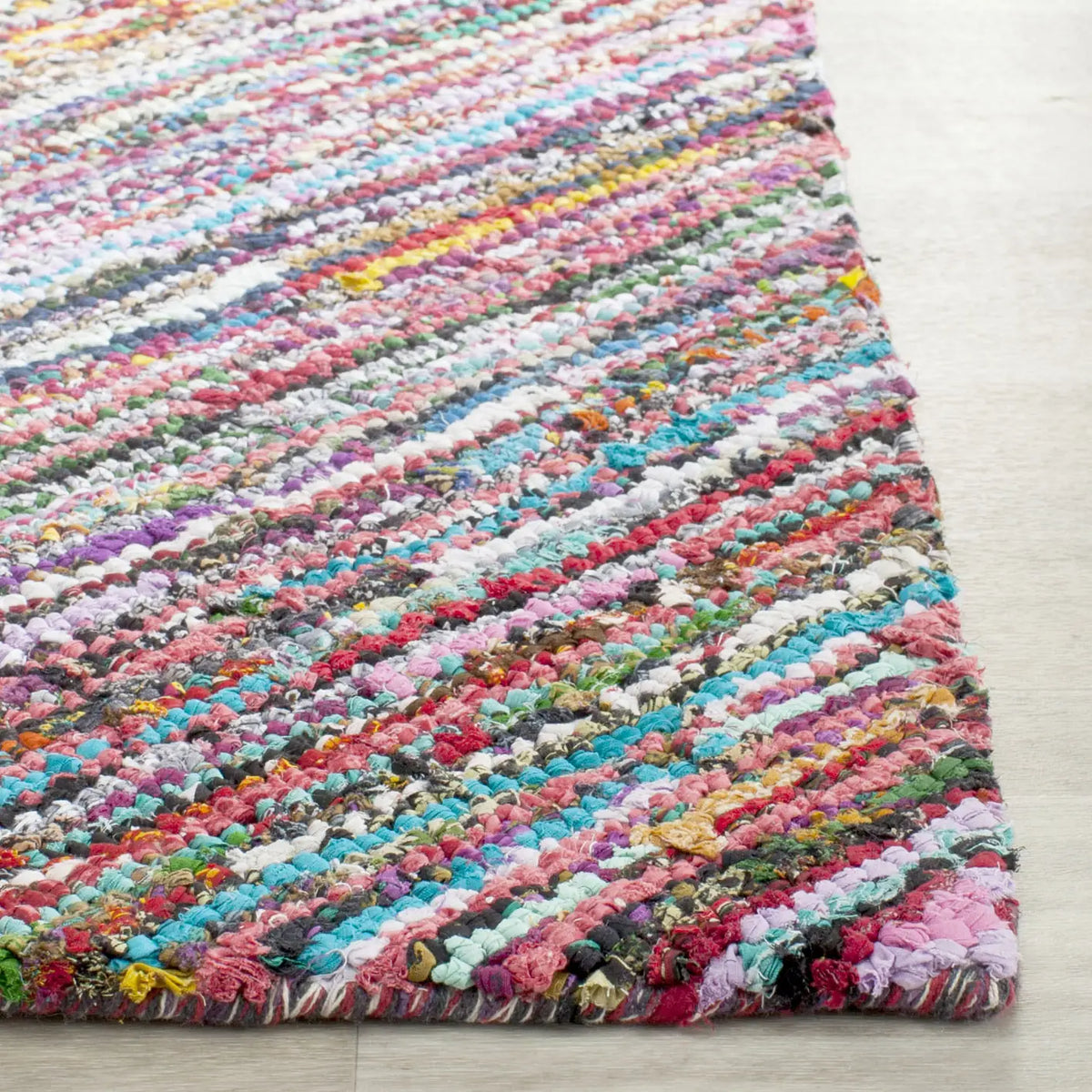 Safavieh Nantucket 2'-3" x 10'-0" Rug in Multi