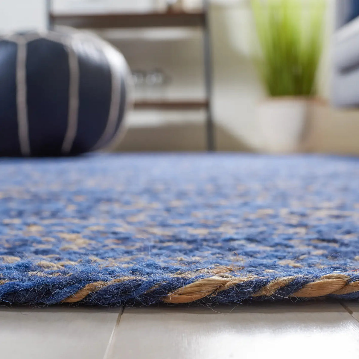 Safavieh Natural Fiber 4'-0" x 6'-0" Rug in Blue / Natural
