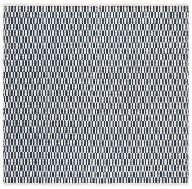 Safavieh Vermont 6'-0" x 6'-0" Rug in Navy / Ivory