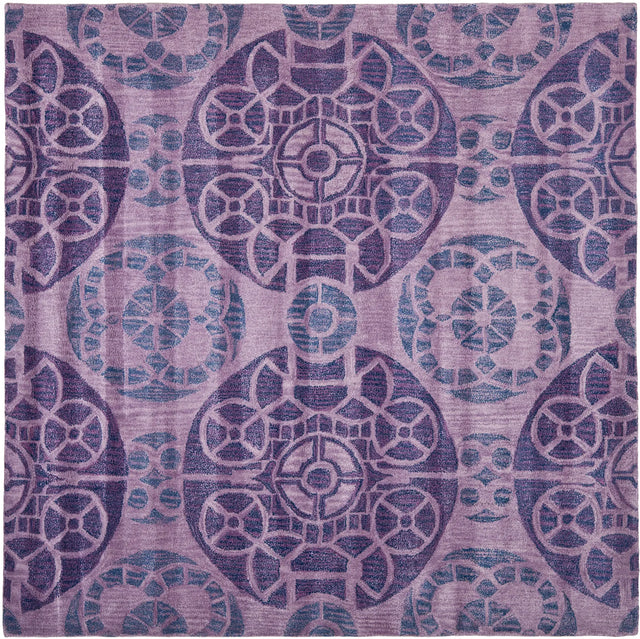Safavieh Wyndham 7'-0" x 7'-0" Rug in Purple