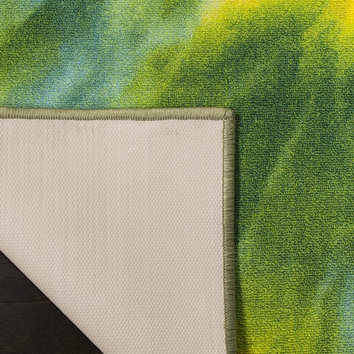 Safavieh Paint Brush 4'-4" x 6'-0" Rug in Green / Orange