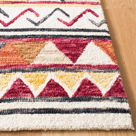 Safavieh Aspen 5'-0" x 8'-0" Rug in Rust / Ivory