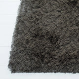 Safavieh Shag 5'-0" x 7'-0" Rug in Titanium