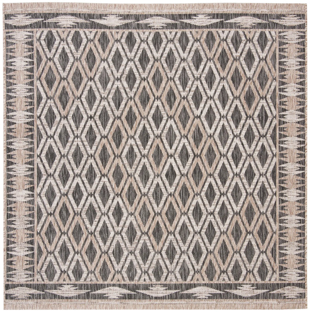 Safavieh Courtyard 6'-7" x 6'-7" Rug in Black / Natural