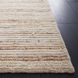Safavieh Casablanca 4'-0" x 6'-0" Rug in Beige / Ivory