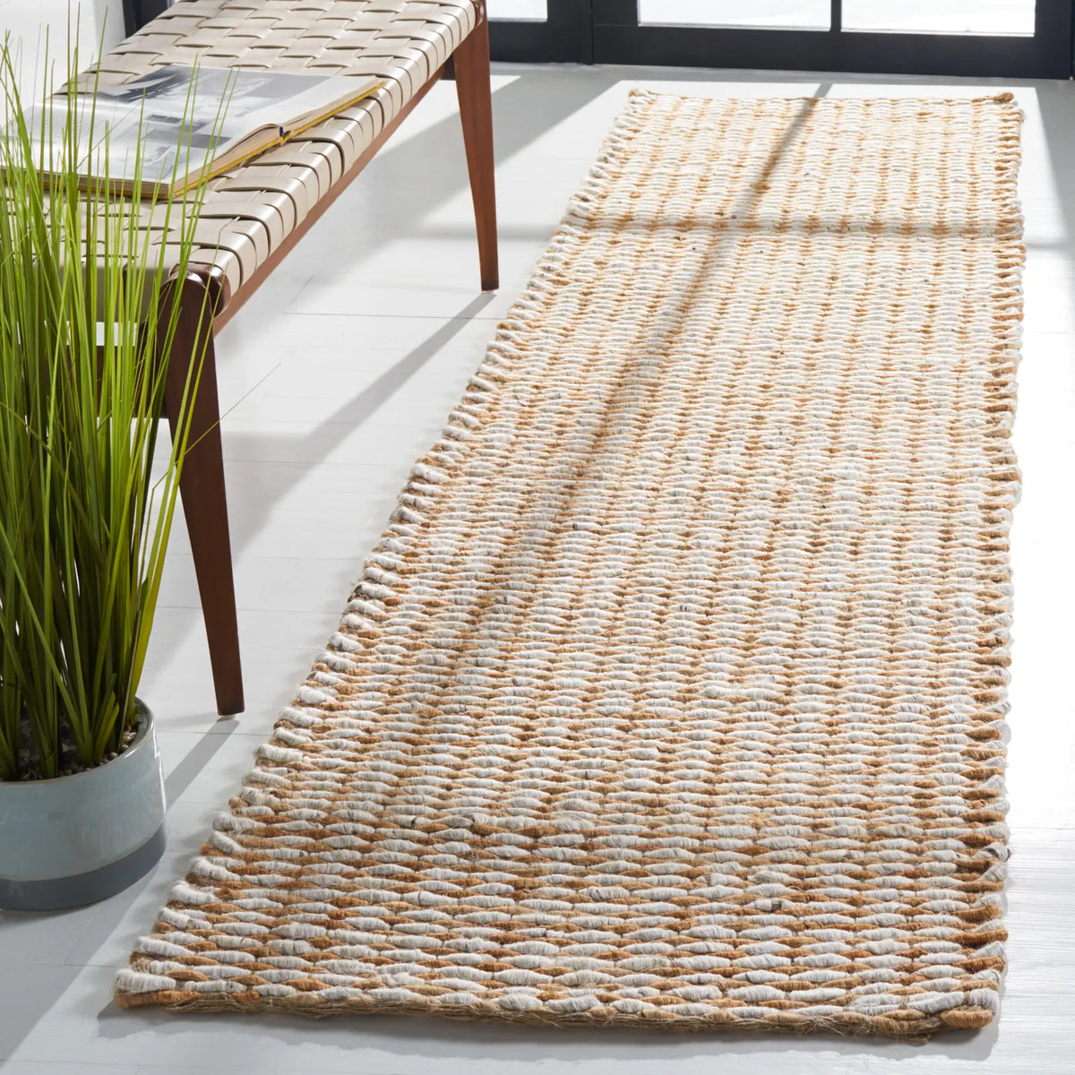 Safavieh Natural Fiber 2'-3" x 9'-0" Rug in Natural / Ivory