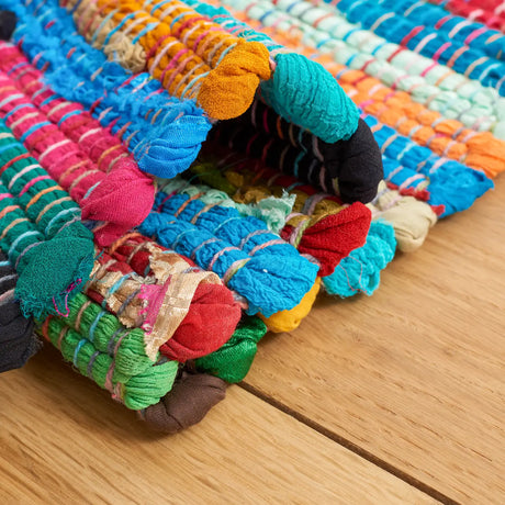 Safavieh Rag Rug 4'-0" x 6'-0" Rug in Green / Multi