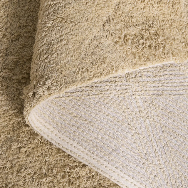 Safavieh Easy Care 4'-0" x 6'-0" Rug in Beige