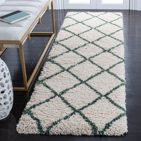 Safavieh Hudson Shag 2'-3" x 8'-0" Rug in Ivory / Green