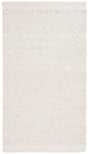 Safavieh Kilim 4'-0" x 6'-0" Rug in Light Grey / Ivory