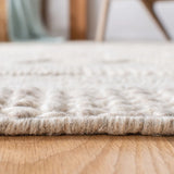 Safavieh Natural Fiber 4'-0" x 6'-0" Rug in Beige / Ivory