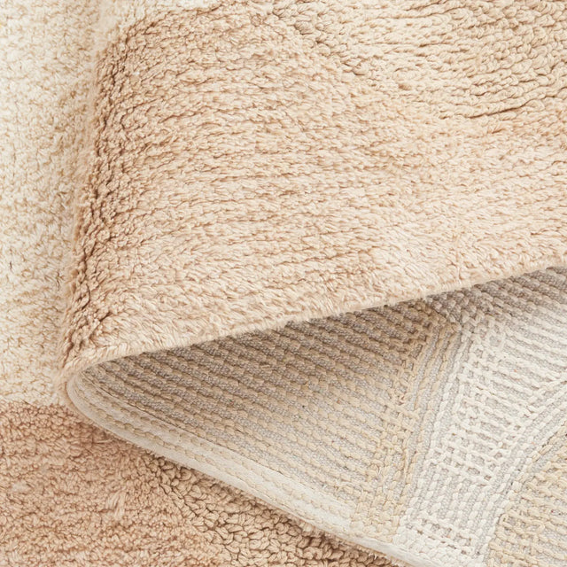 Safavieh Easy Care 4'-0" x 6'-0" Rug in Beige / Ivory