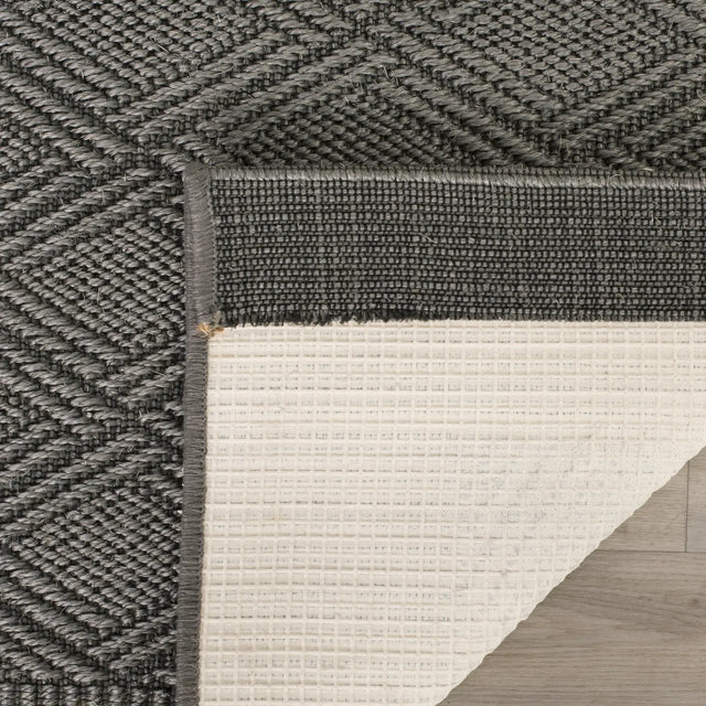 Safavieh Palm Beach 4'-0" x 6'-0" Rug in Ash
