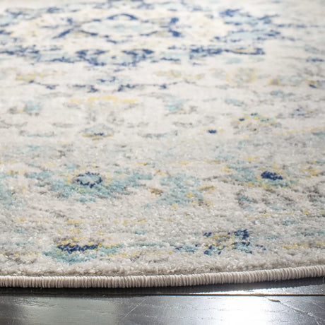 Safavieh Madison 5'-1" x 5'-1" Rug in Ivory / Blue