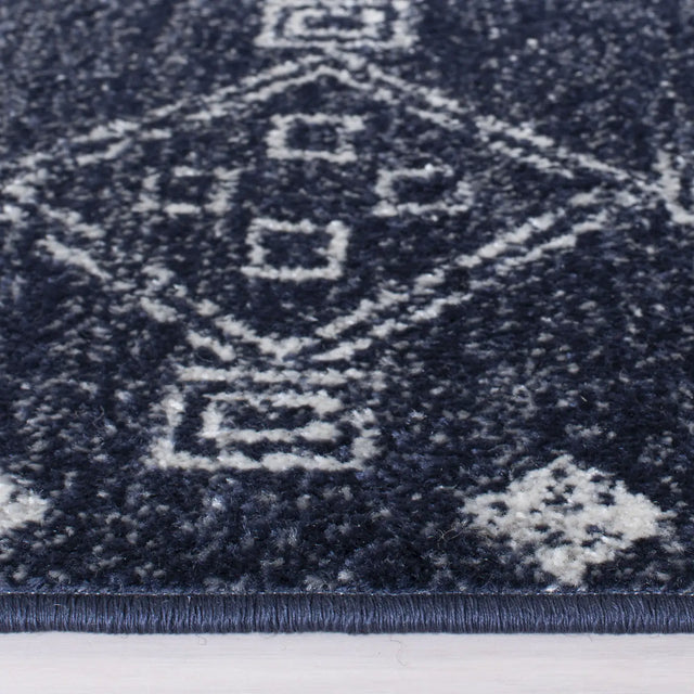 Safavieh Adirondack 4'-0" x 6'-0" Rug in Navy / Silver
