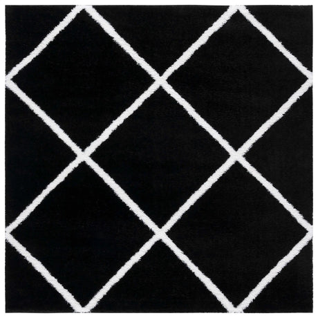 Safavieh Tahoe Shag 6'-7" x 6'-7" Rug in Black / White