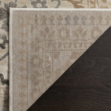 Safavieh Vintage 5'-3" x 7'-6" Rug in Creme