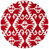 Safavieh Wyndham 5'-0" x 5'-0" Rug in Red / Ivory