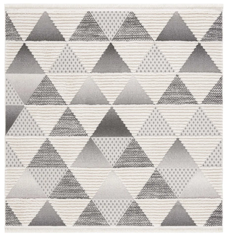 Safavieh Urban 6'-7" x 6'-7" Rug in Grey / Ivory