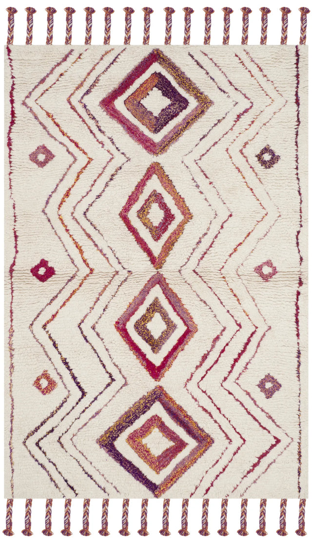 Safavieh Casablanca 4'-0" x 6'-0" Rug in Ivory / Multi
