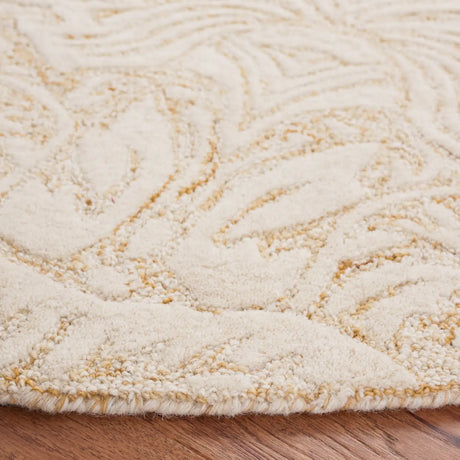 Safavieh Metro 6'-0" x 6'-0" Rug in Gold / Ivory