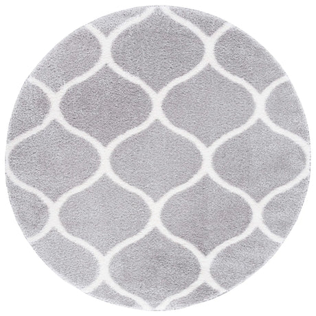 Safavieh Tahoe Shag 6'-7" x 6'-7" Rug in Light Grey / White