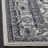 Safavieh Adirondack 4'-0" x 6'-0" Rug in Ivory / Navy
