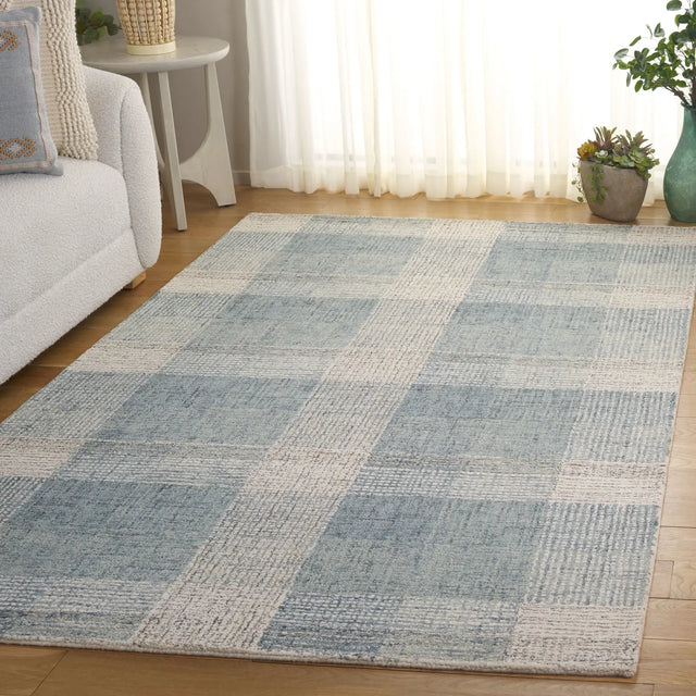 Safavieh Genre 4'-0" x 6'-0" Rug in Ivory / Blue