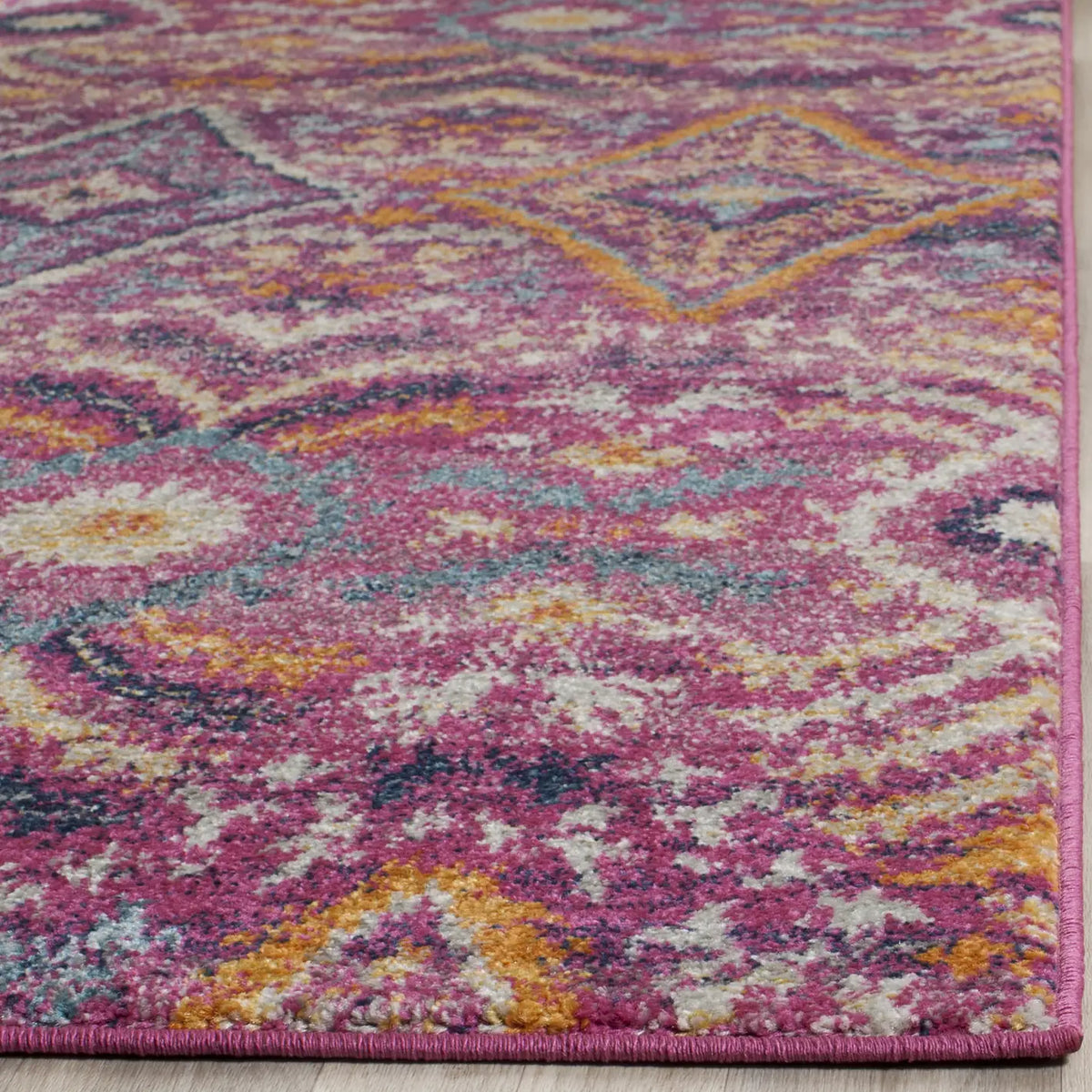 Safavieh Madison 4'-0" x 6'-0" Rug in Fuchsia / Multi