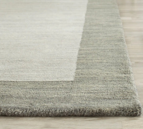 Safavieh Himalaya 4'-0" x 6'-0" Rug in Light Grey / Dark Grey