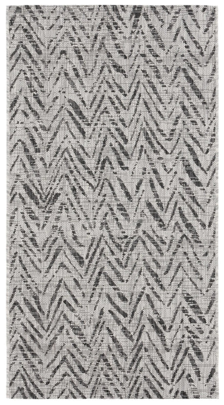Safavieh Courtyard 2'-7" x 5'-0" Rug in Grey / Black